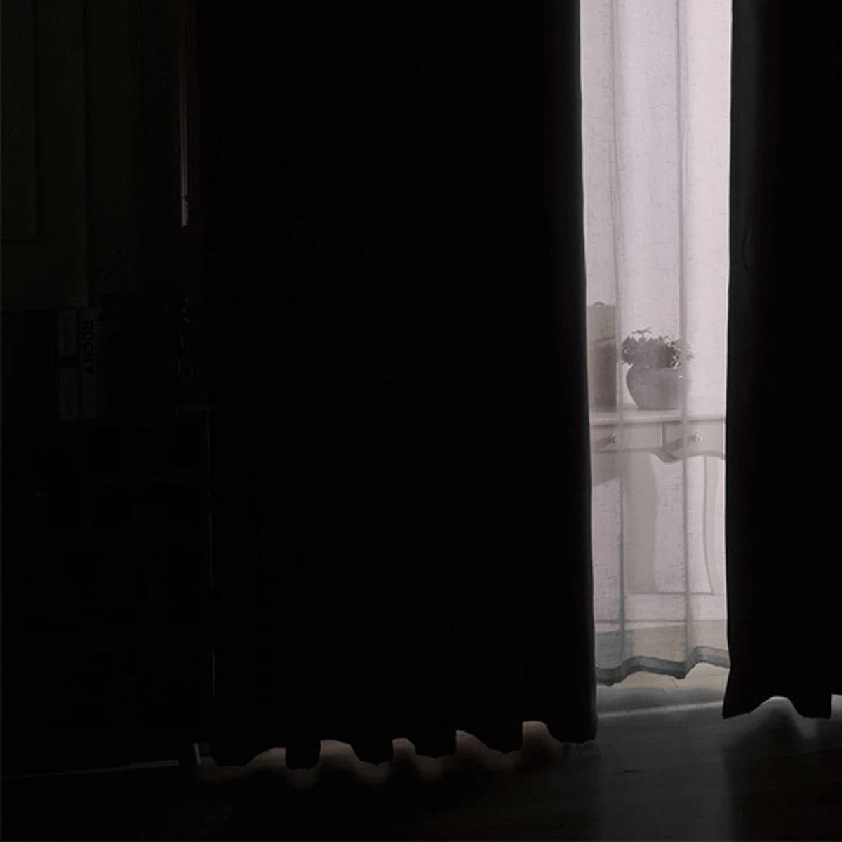 rideau thermique noir