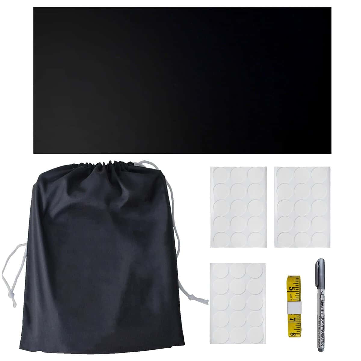 Rideau thermique Velux noir avec accessoires d'installation.